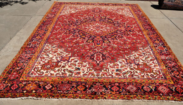 Persian Heriz Rug Iran