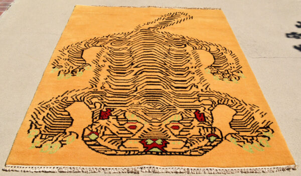 <a class="more-link" href="https://dingo.gallery/product/nepal-tiger-rug-on-mint-green-field-7-ft-2-in-by-5-ft/">Continue Reading →</a> Nepal Tibet Tiger Rug Orange