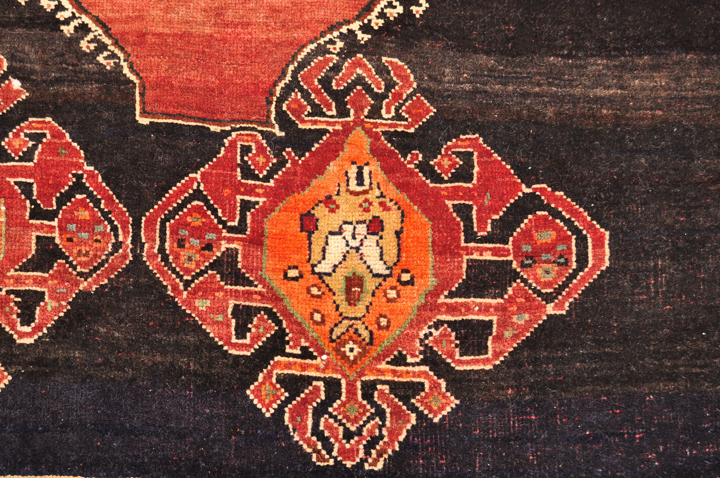 <a class="more-link" href="https://dingo.gallery/product/persian-qashqai-tribal-medallion-rug-6-ft-8-in-by-3-ft-10-in/">Continue Reading →</a> Q0219_6-8×3-10_N20_12w