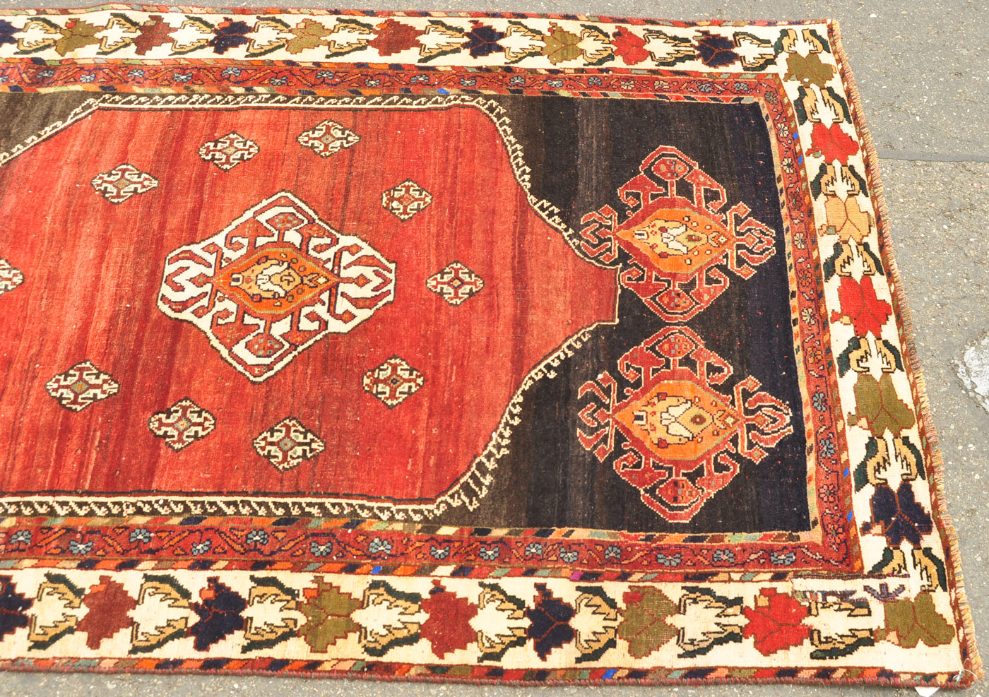 <a class="more-link" href="https://dingo.gallery/product/persian-qashqai-tribal-medallion-rug-6-ft-8-in-by-3-ft-10-in/">Continue Reading →</a> Q0219_6-8×3-10_N20_18w
