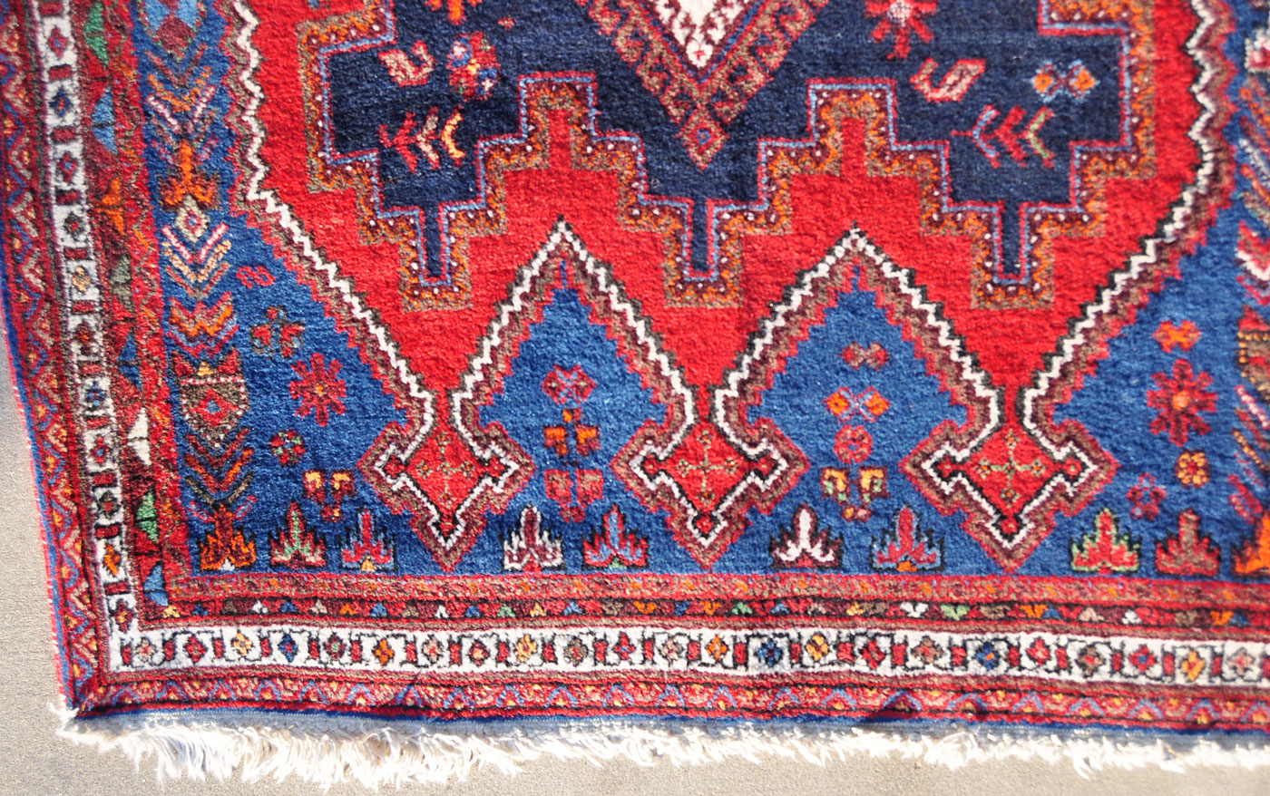 AS0046_10-7×3-6_O25_18w