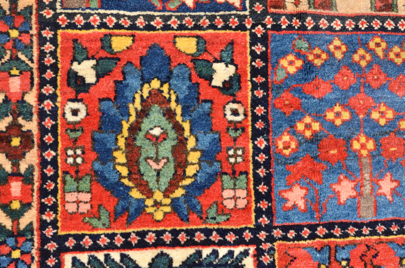 <a class="more-link" href="https://dingo.gallery/product/large-persian-antique-bakhtiari-garden-rug-10-ft-4-in-by-6-ft-9-in/">Continue Reading →</a> BA0155_10-4×6-9_O120_09w