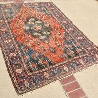 Mazlaghan Hamadan Gol Farang rug Persian