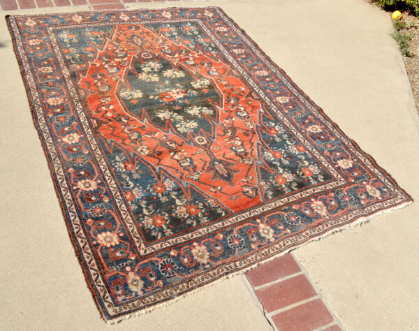 Mazlaghan Hamadan Gol Farang rug Persian