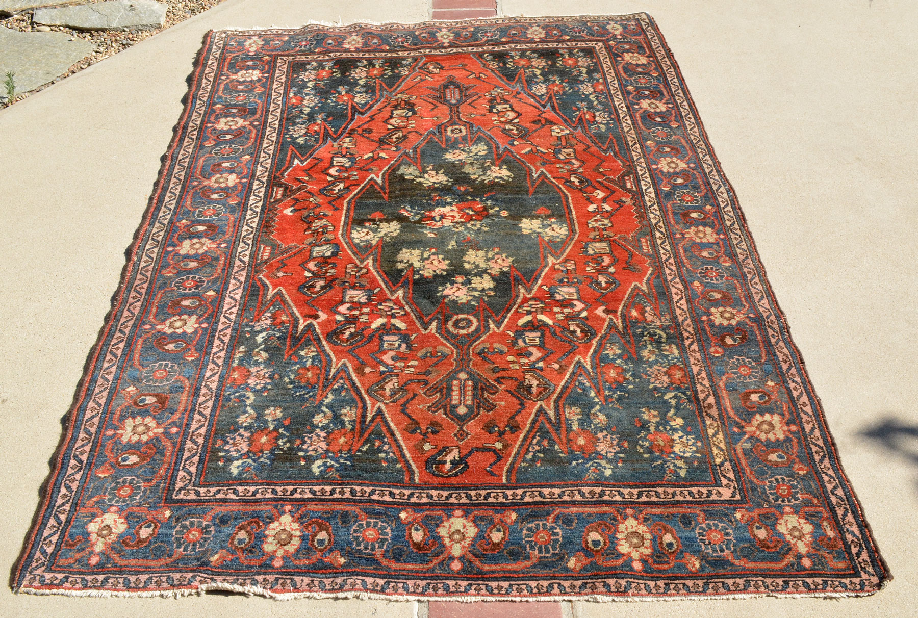 <a class="more-link" href="https://dingo.gallery/product/persian-village-mazlaghan-tribal-rug-6-ft-10-in-by-4-ft-7-in/">Continue Reading →</a> MZ0056_6-10×4-7_G20_03w