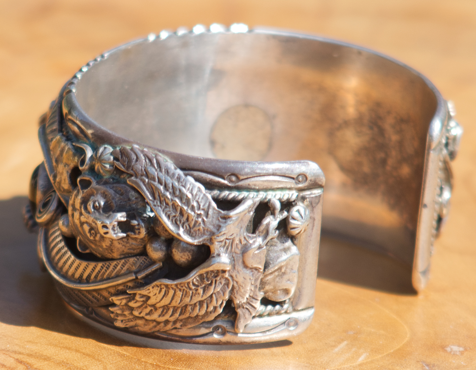 T_Moore Bear Cuff_03w