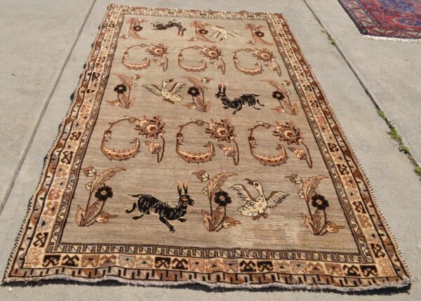 <a class="more-link" href="https://dingo.gallery/product/persian-qashqai-rabbit-goose-pictorial-gabbeh-rug-9-ft-5-in-by-5-ft/">Continue Reading →</a> Qashqai Persian Rabbit -duck rug